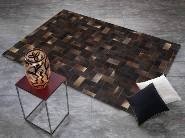 MONTANA RIPTILE Rinderfell-Patchwork-Lederteppich