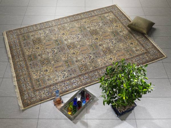 VASUKI echter klassischer handgeknüpfter Orient-Felder-Teppich