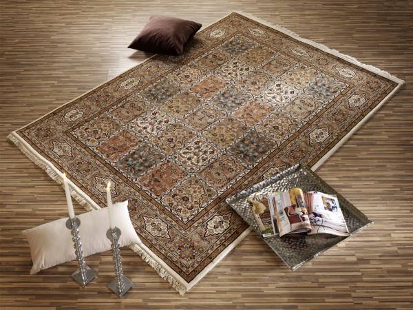 HIMLA BAKTHYARI echter klassischer handgeknüpfter Orient-Felder-Teppich